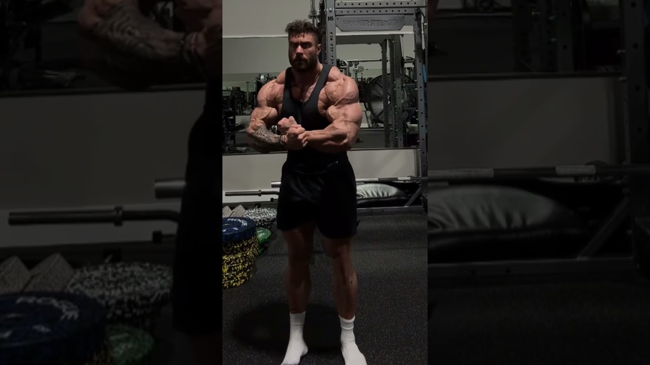 Chris Bumstead 1 week out Prague Pro 2024 #bodybuilding #cbum