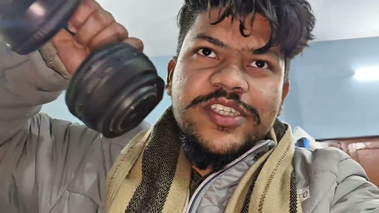 Billi ke Baccho Ko Hum Lekar Aaye छत पर Dhoop में 😁
