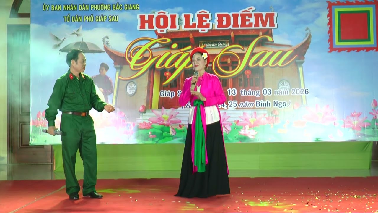 VẦNG TRĂNG NON NƯỚC