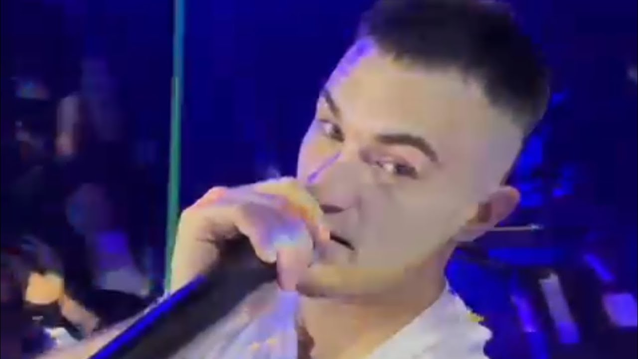 JOHN POLLÓN 06/02/26 Sala Pelicano - Lo mejor al final xq le roba el móvil a Adriana y ella loca 😂🖤
