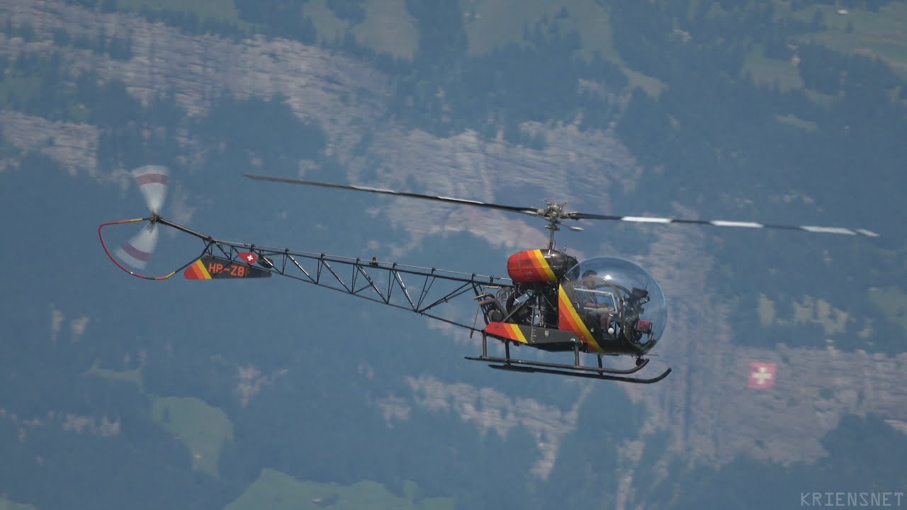 OldtimAIR Flugparade Stanserhorn 2022 -  Bell-47 / HB-ZBF