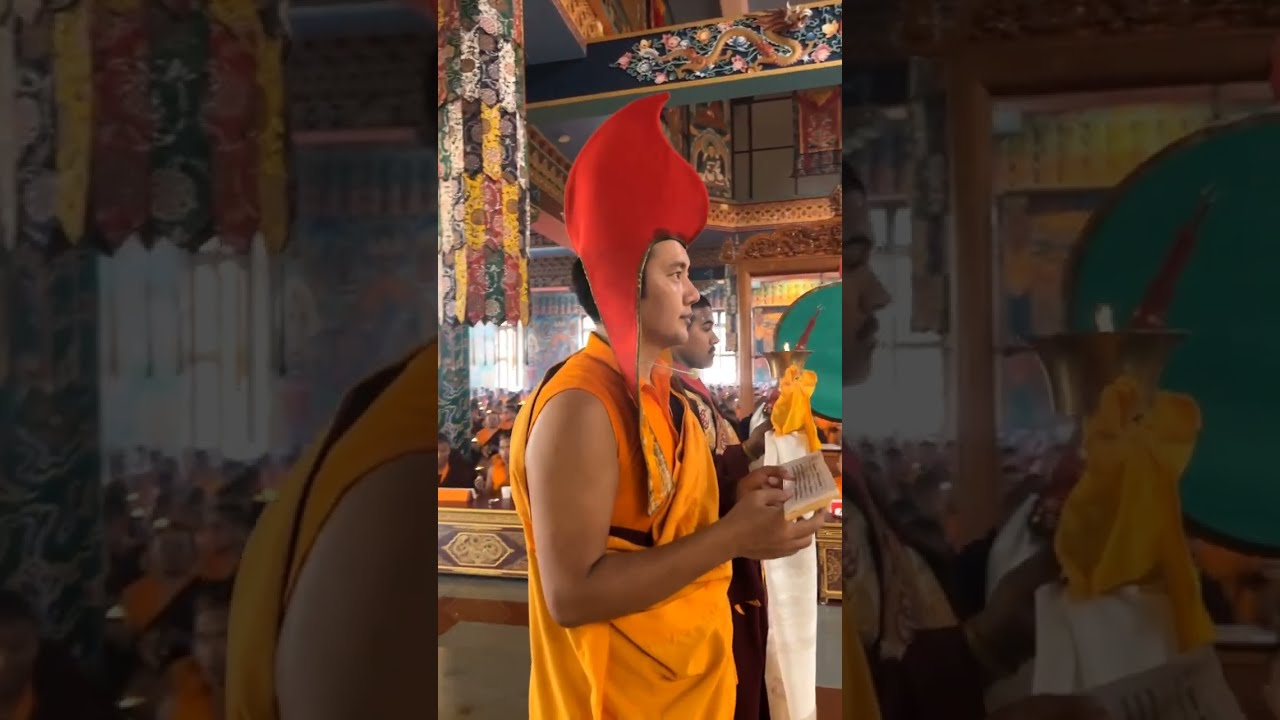 མར་མེ་སྨོན་ལམ།  Marme Monlam ( Namdroling Monastery ) || Himalayan Buddhist Monks ||