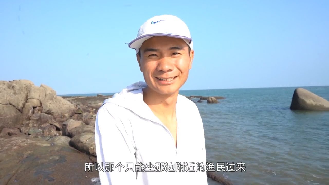 阿烽来神秘无人岛赶海，一看全是猛货老窝，抓完一只又来一条