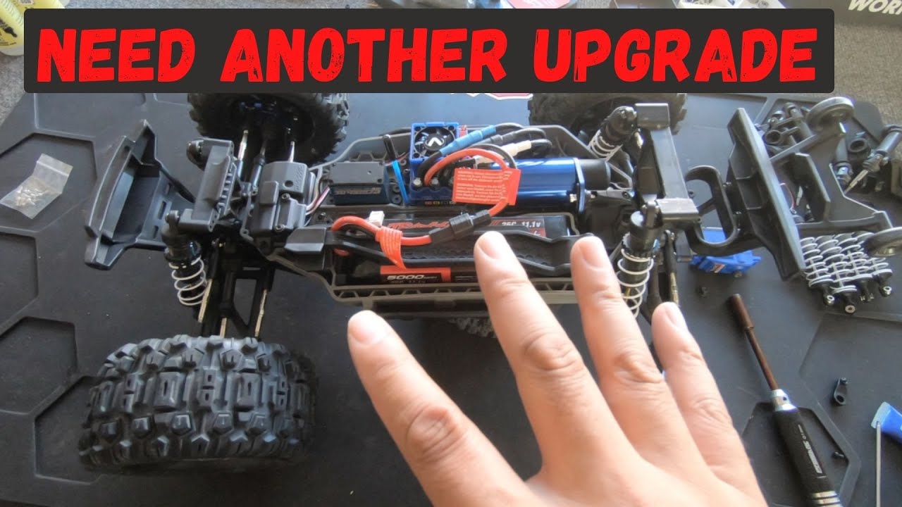 The Ultimate Traxxas Hoss BROKE! No Power to the Rear Wheels