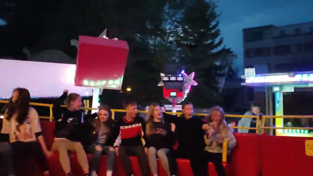 Májová pouť Otrokovice 2022 Atrakce Lambada ON RIDE