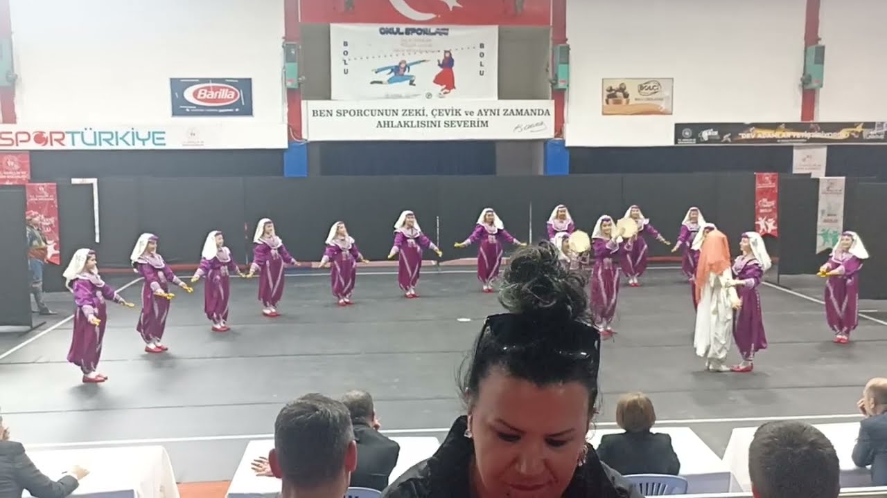ESKİŞEHİR MELEHAT ÜNÜGÜR ORTAOKULU HALK OYUNLARI EKİBİ/26.04.2023 BOLU BÖLGE FİNALİ