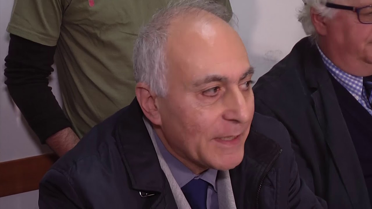 Taranto: proteste dei cittadini davanti alla Prefettura, poi occupano il Comune