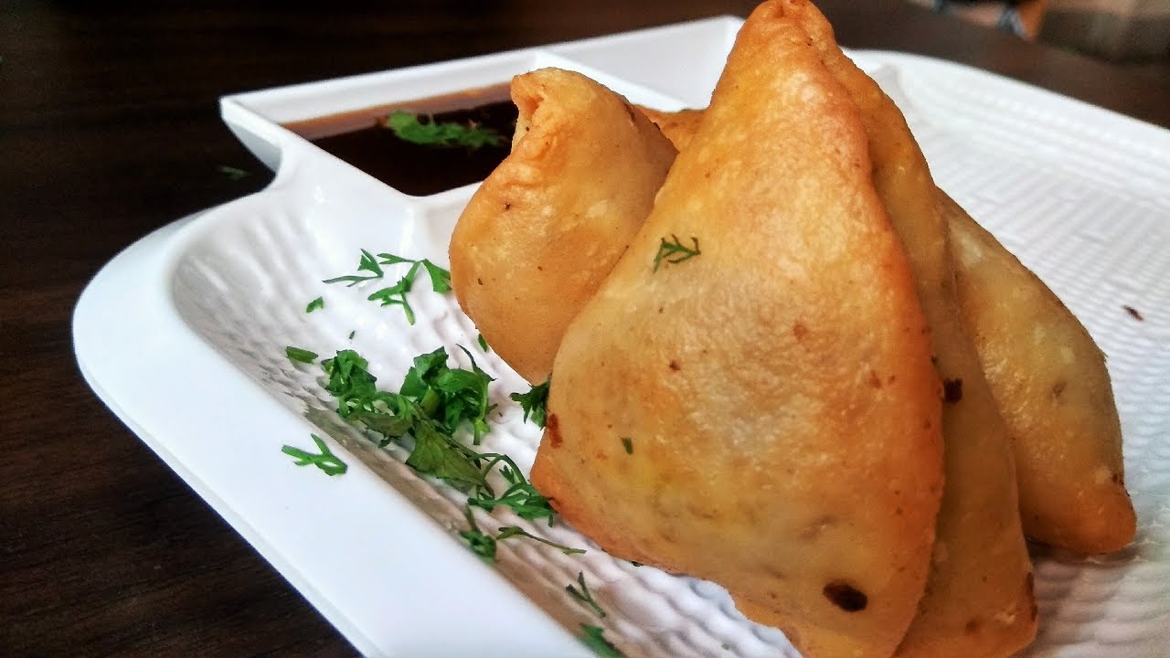 घर पर हलवाई जैसे खस्ता समोसे बनाये।Samosa |Veggie Samosa Recipe| Perfect Samosa with tips and tricks