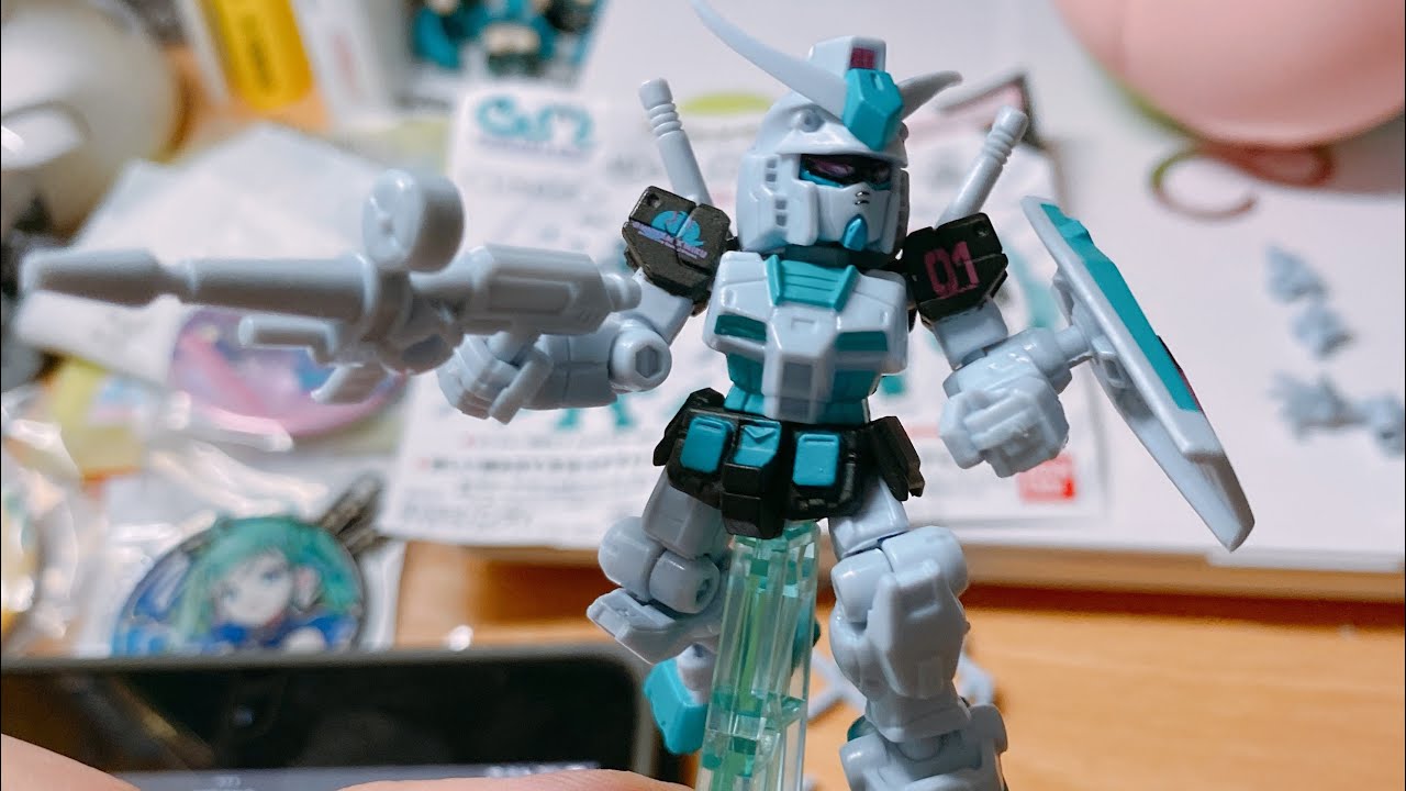 【初音ミク】ガンダムミクのガチャガチャもう一回引いてきた！ガンダム組み立てる！【開封動画】