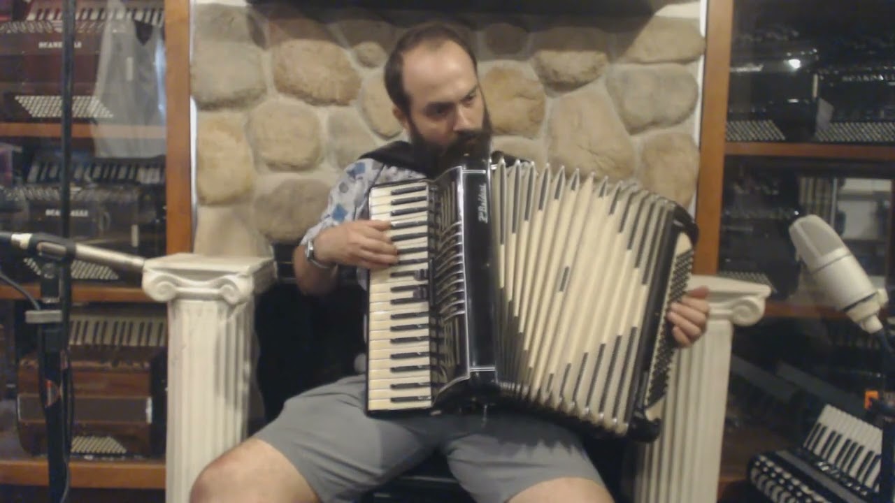 6943 - Black Filli Baldoni Castelfidardo Piano Accordion LMM 41 120 $799