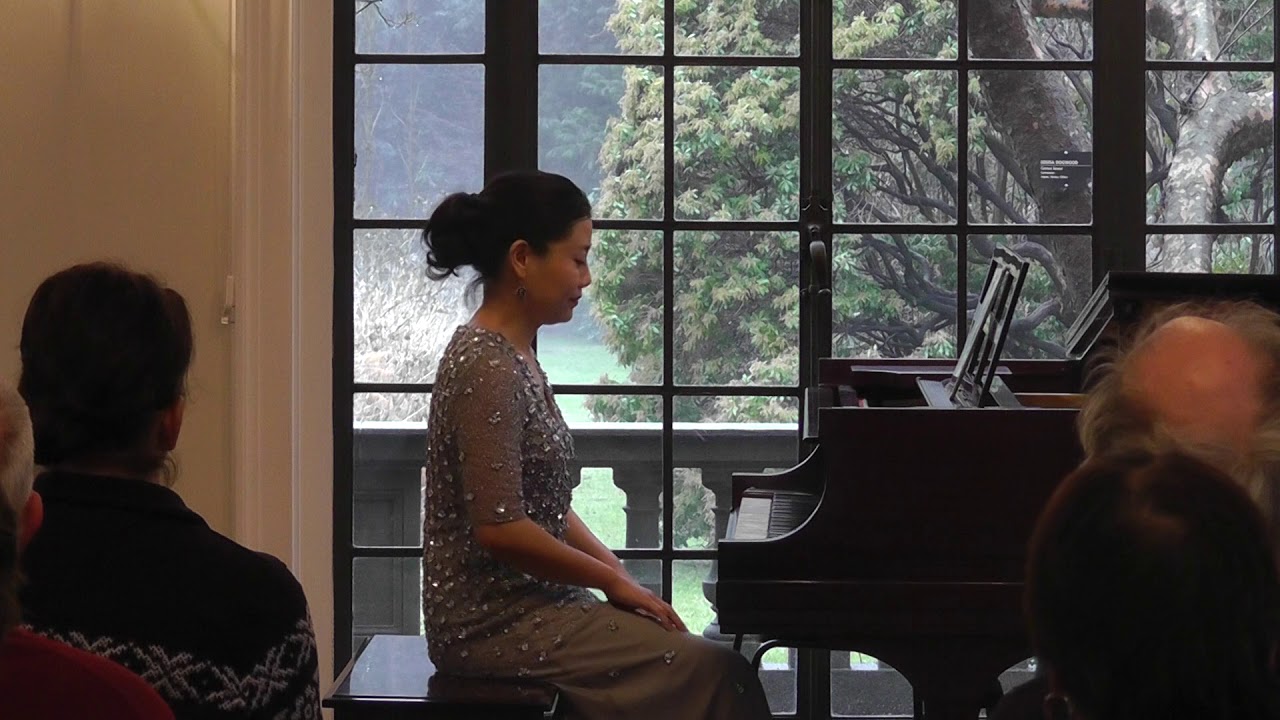 Youn-hee Kim Plays KAPUSTIN CONCERT ETUDES OP.40