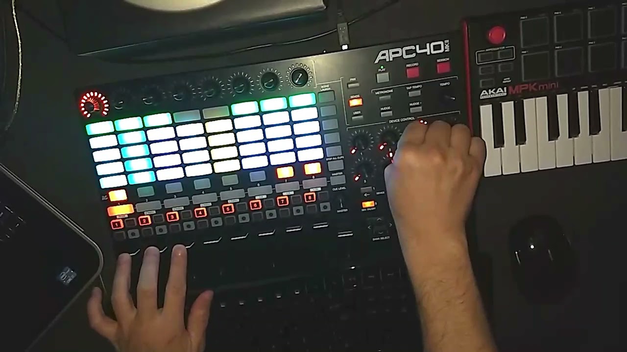 Akai APC40 MK2 with Ableton Live