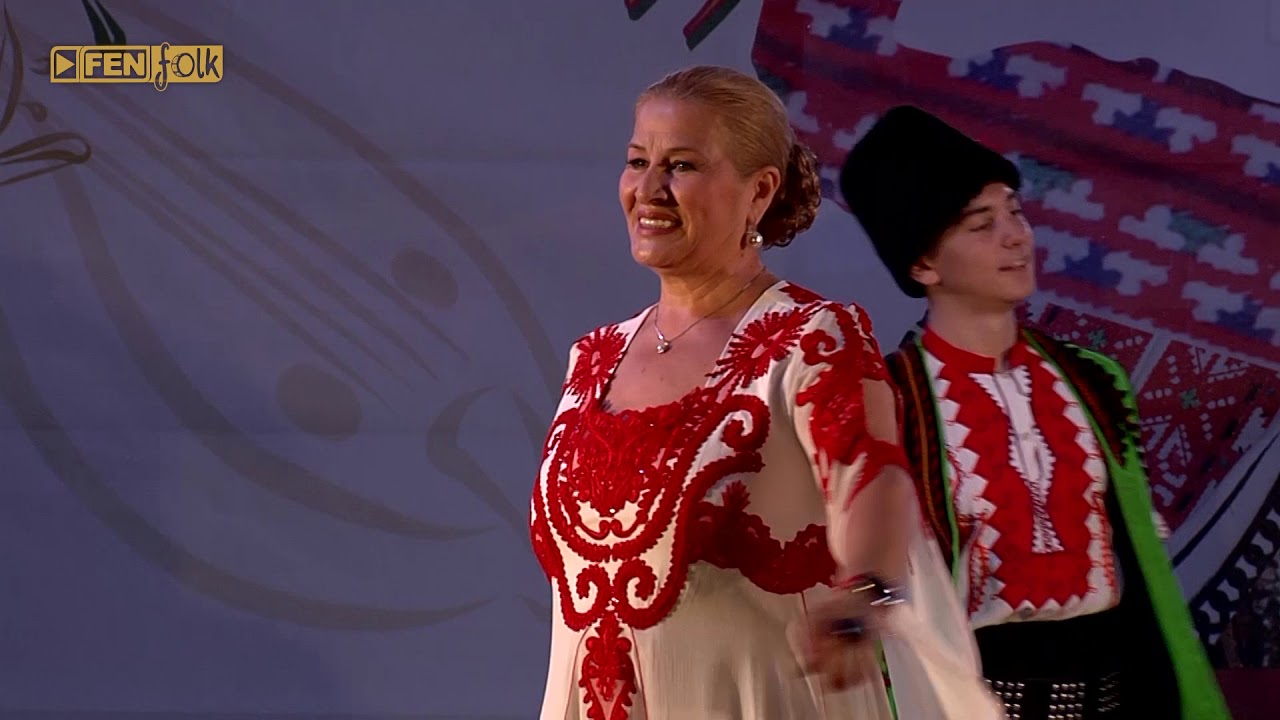 БИНКА ДОБРЕВА - Китка: На хоро / На мегдана с Фен Фолк ТВ Велинград 2019