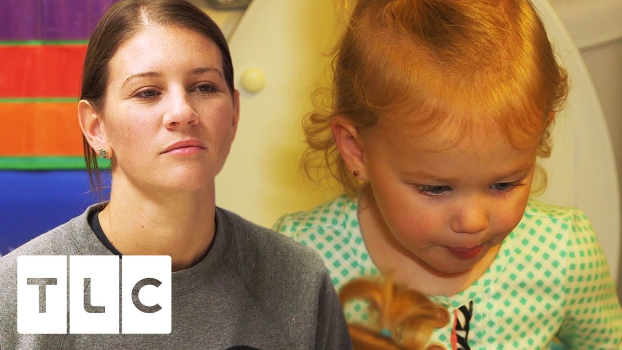 Пятёрки испытывают трудности с приучением к горшку | Outdaughtered