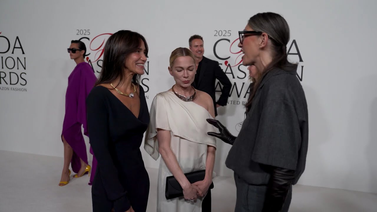 Демонстрация тихой элегантности Мишель Уильямс и Аны Хури