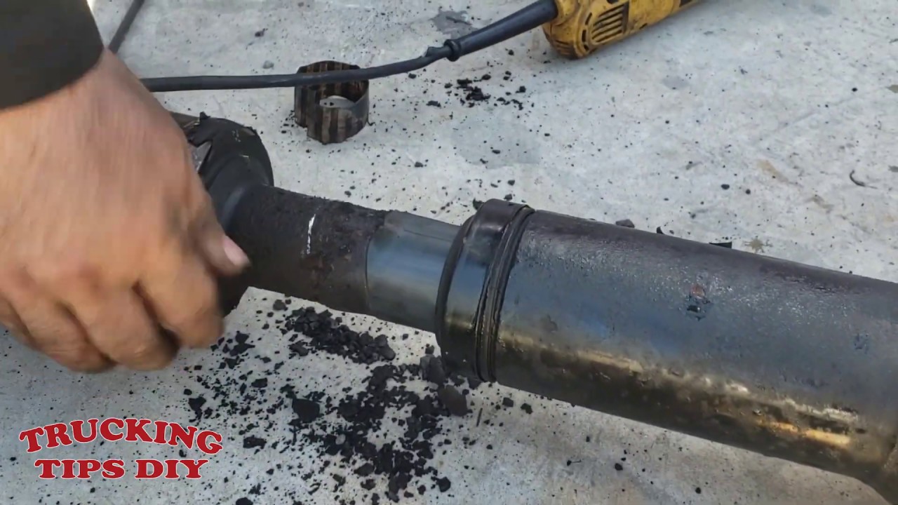 Fix Freightliner Cascadia rear drive shaft problem / Vibration / Bumpy Ride/ kenworth, volvo ect.