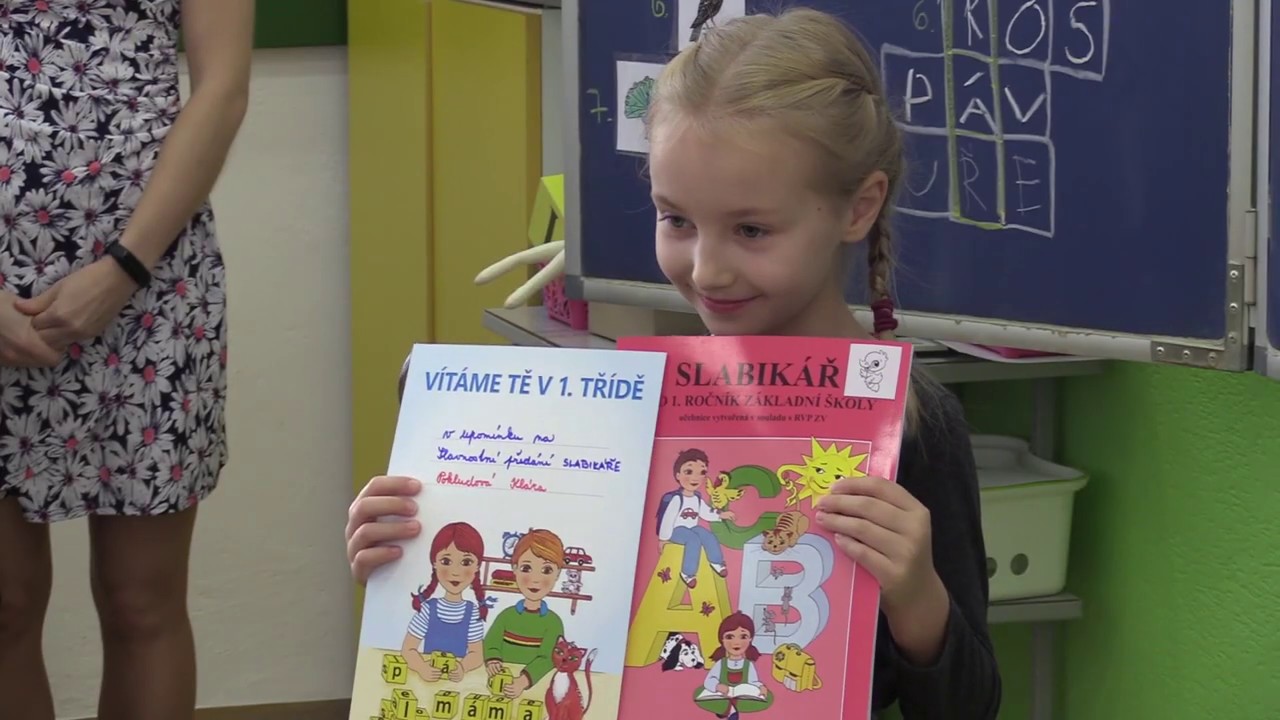 Předávání slabikáře v 1. třídě - ZŠ Petra Bezruče Třinec – BZTV