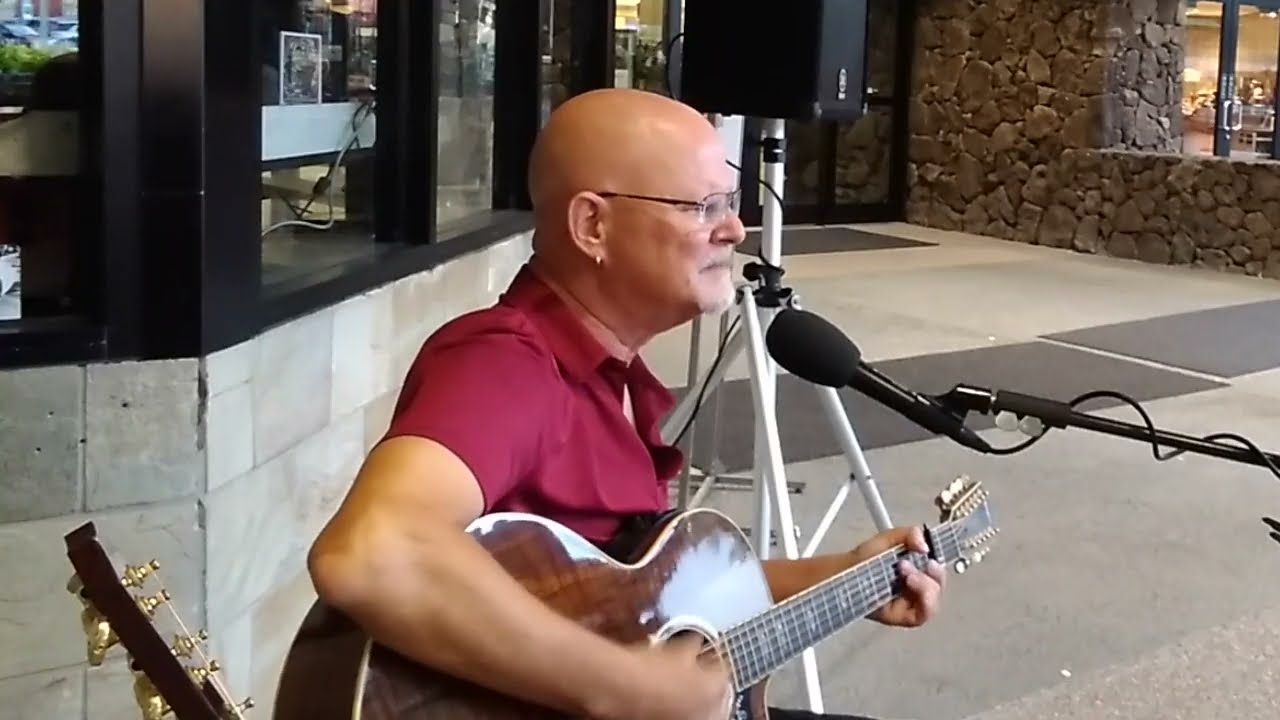 Pretty Woman - Roy Orbison (cover-live by Bill Sharkey) & Bill Sharkey - Anytime At All (segments)