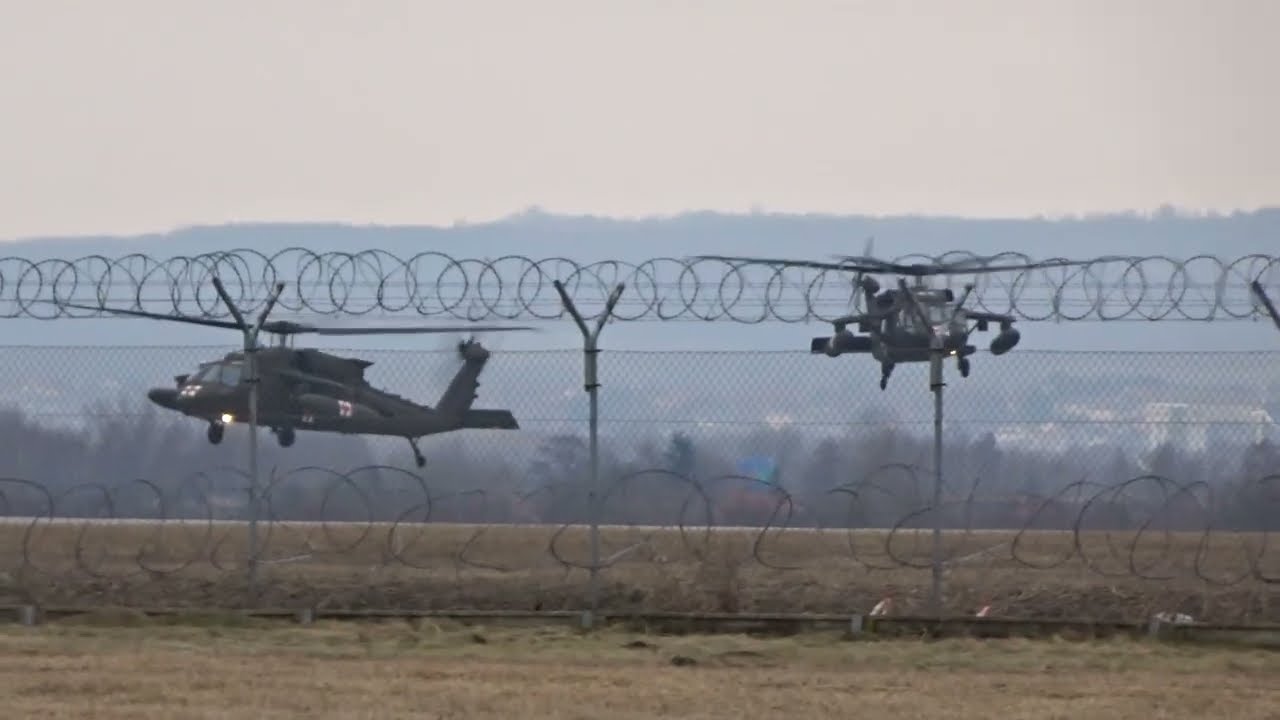 BLACK HAWK UH-60 Landing at Rzesz&oacute;w Jasionka Airport 2022