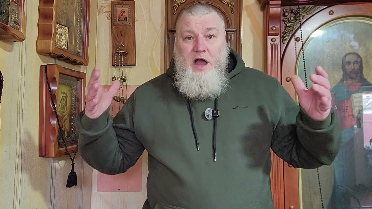 Странное торжество...