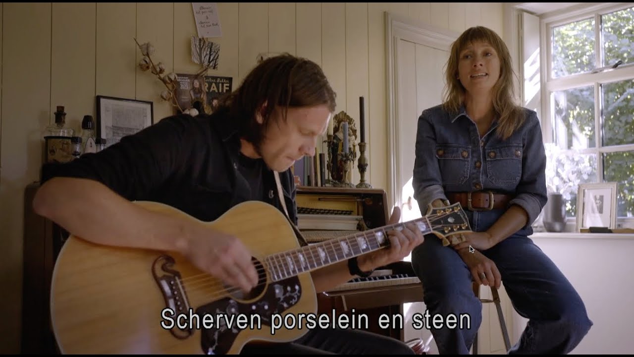 Promovideo 'De aarde beeft' van Andere Tijden/ NTR met Marlene Bakker