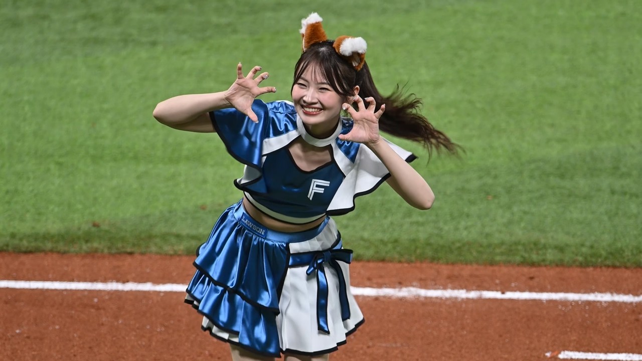 2026/3/5　ファイターズガール　齋藤りこさん　きつねダンス