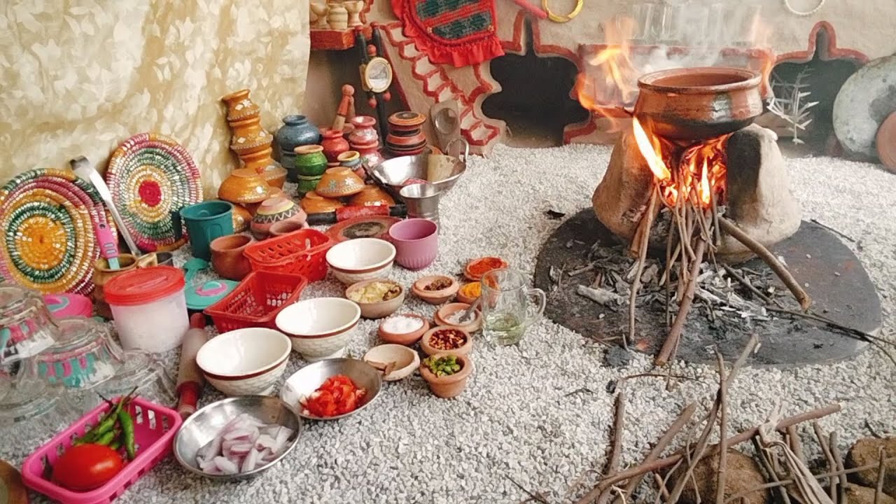 Mini Matar Pulao in Clay Pot | Village Miniature Cooking | Tiny Matar Rice in Clay Pot.