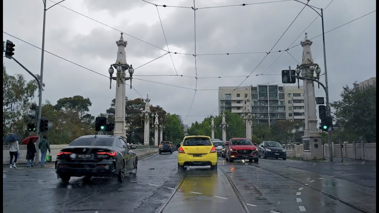 【4K】Driving in the spring rain on the streets of Melbourne