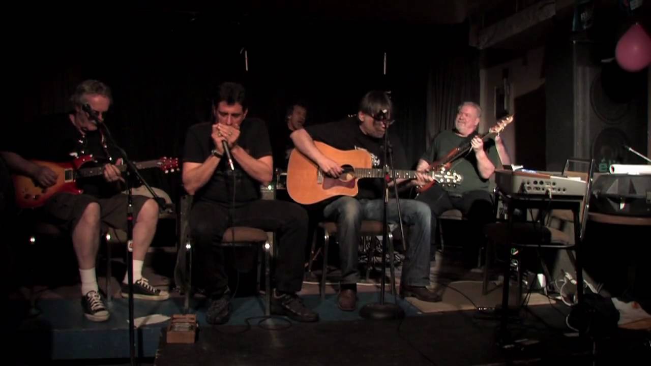 Mainline - Better Watch Out(McKenna/Mendelson)