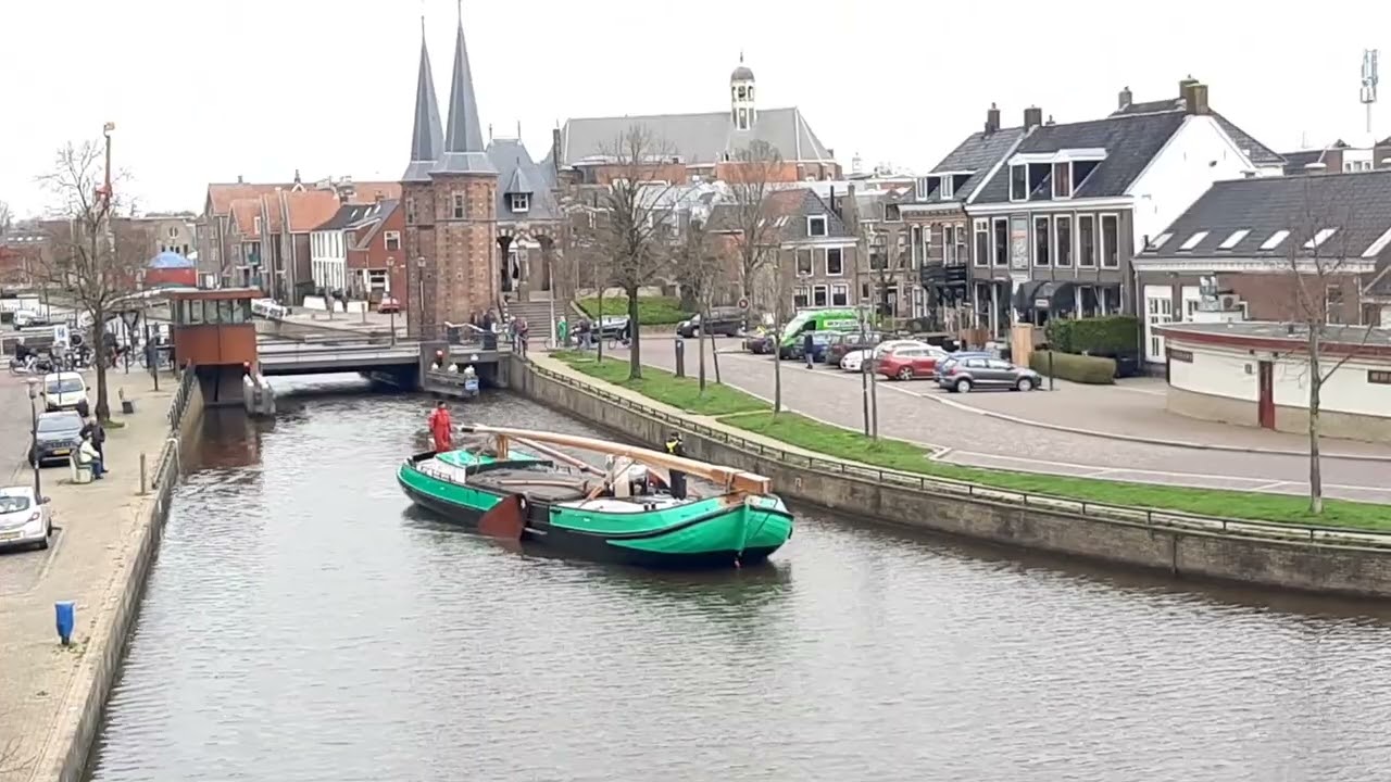 Sneek, varen, boten door de gracht