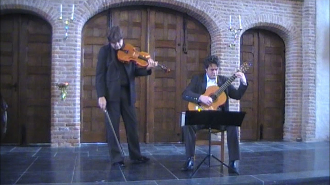 A. Piazzolla Cafe 1930 - Duo Macondo M. Zemtsov - E. Voorhorst