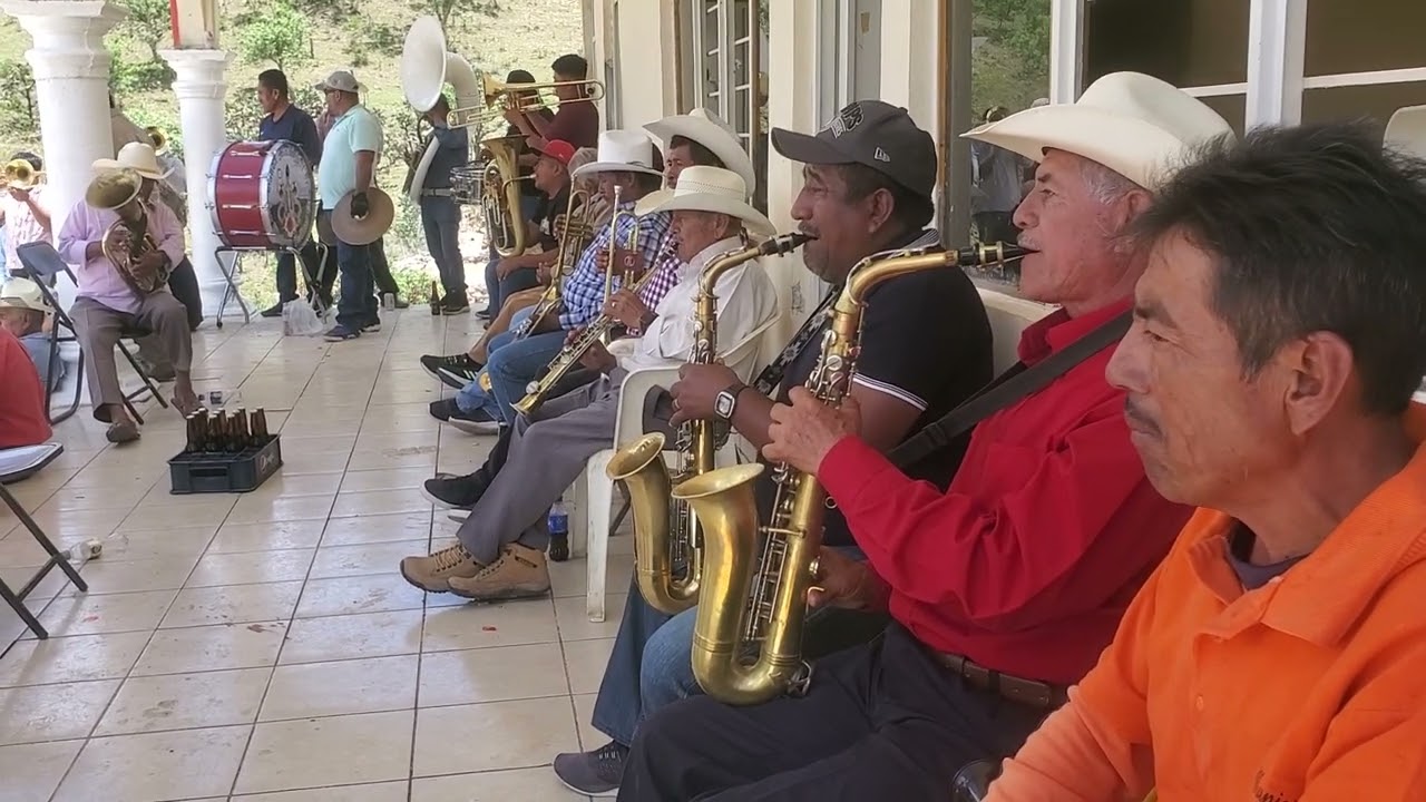 Puras Canciones pa Recordar.  Bonita Finca de Adobe.Y muchas Más