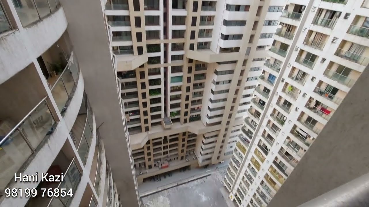 2BHK ₹2.25 CR. HDIL Metropolis, Four Bungalows, Andheri west.