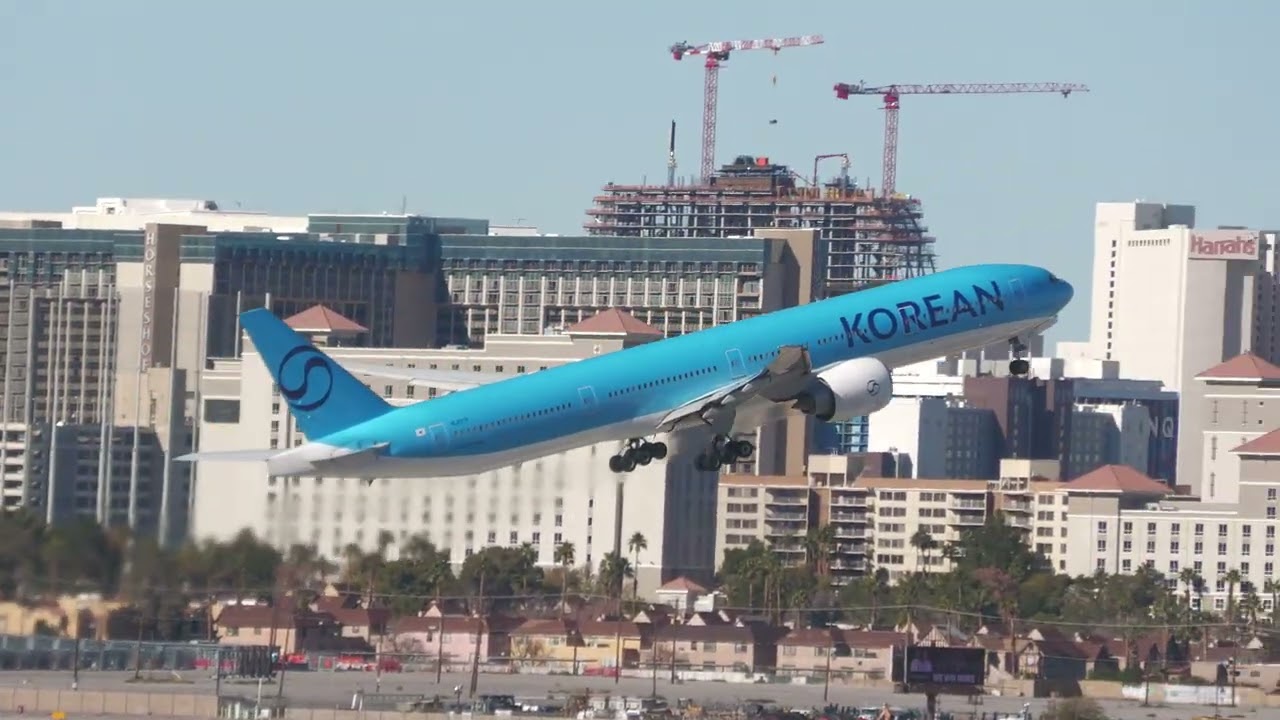 Korean Air Boeing 777-3B5(ER)(HL8275)(New Livery) departing Las Vegas!