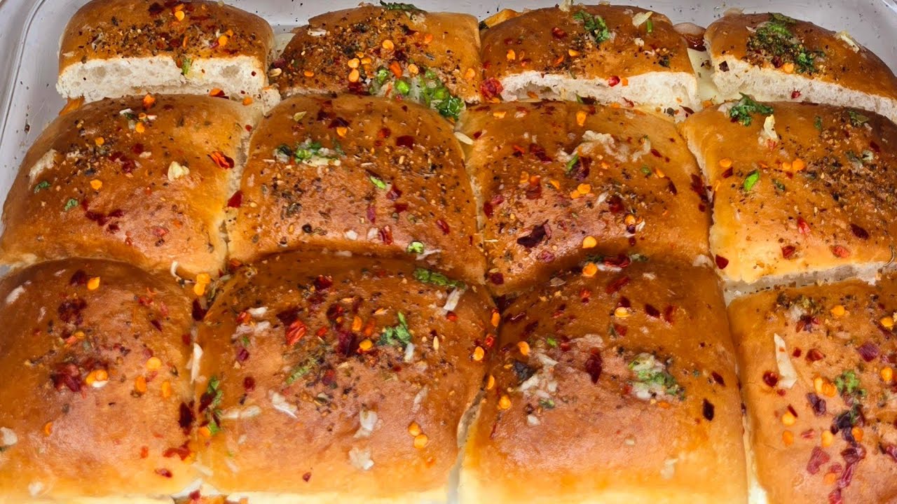 Chatpata Cheesy Chicken Sliders