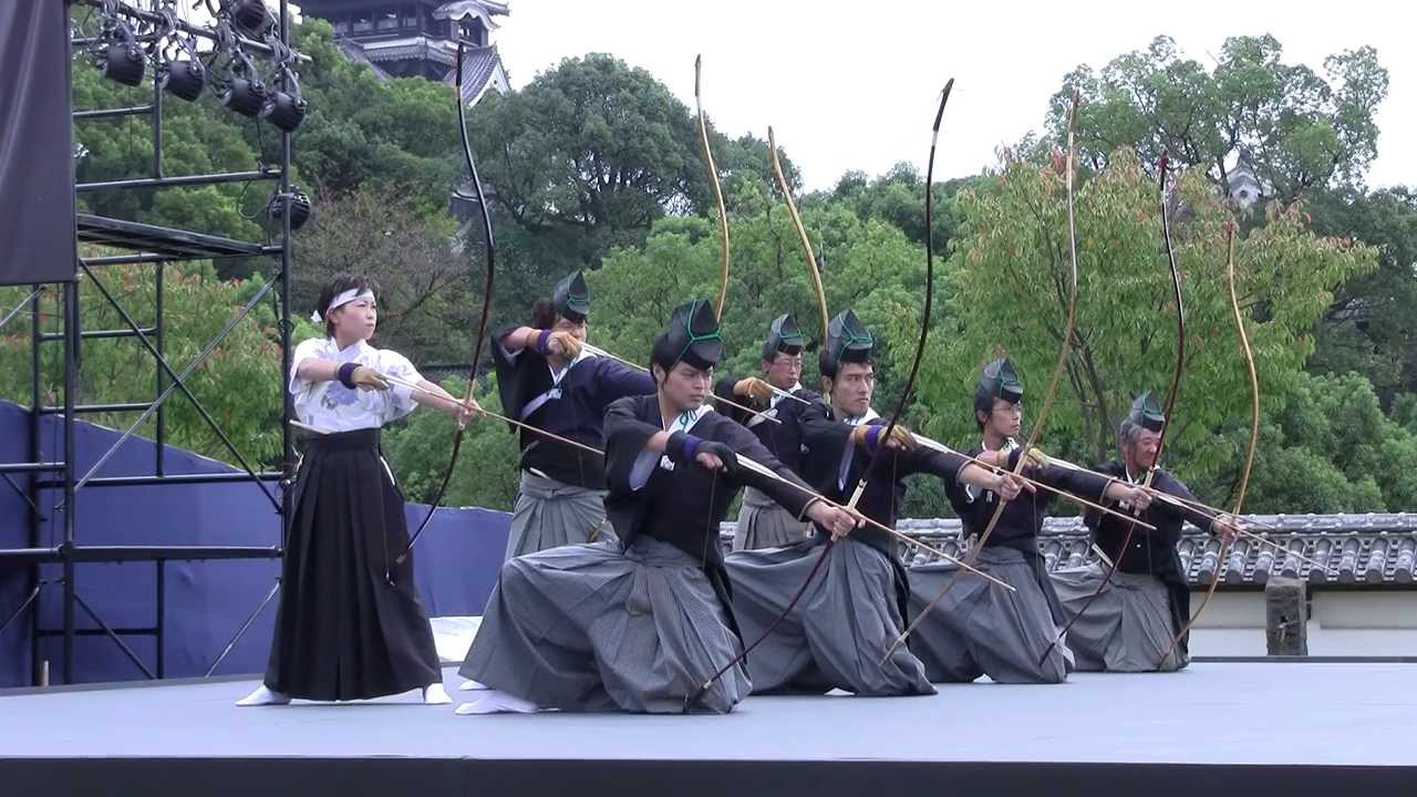 2012 熊本お城まつり 古武道演武 日置流肥後竹林派(矢襖)
