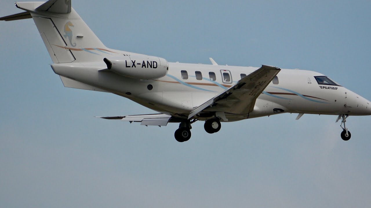 FARNBOROUGH RUNWAY 06 ACTION!  4 April  2025.