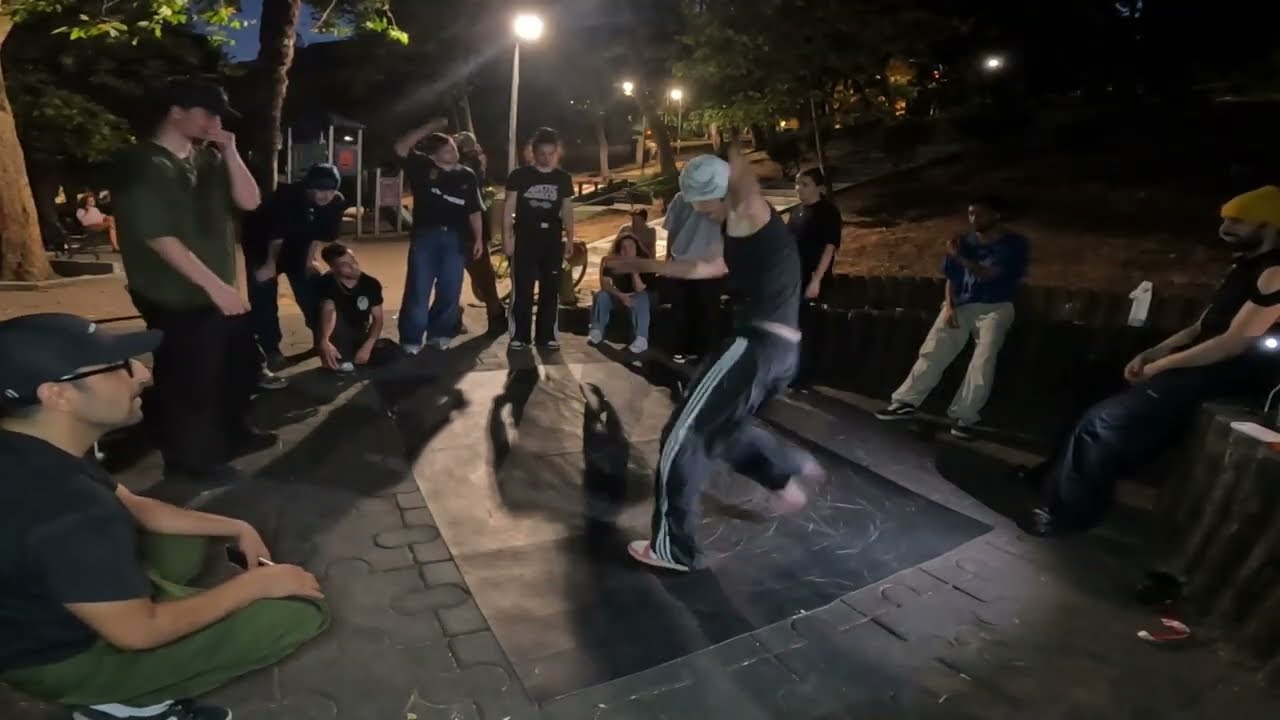İstanbul/Beşiktaş Abbasağa Park Night Session