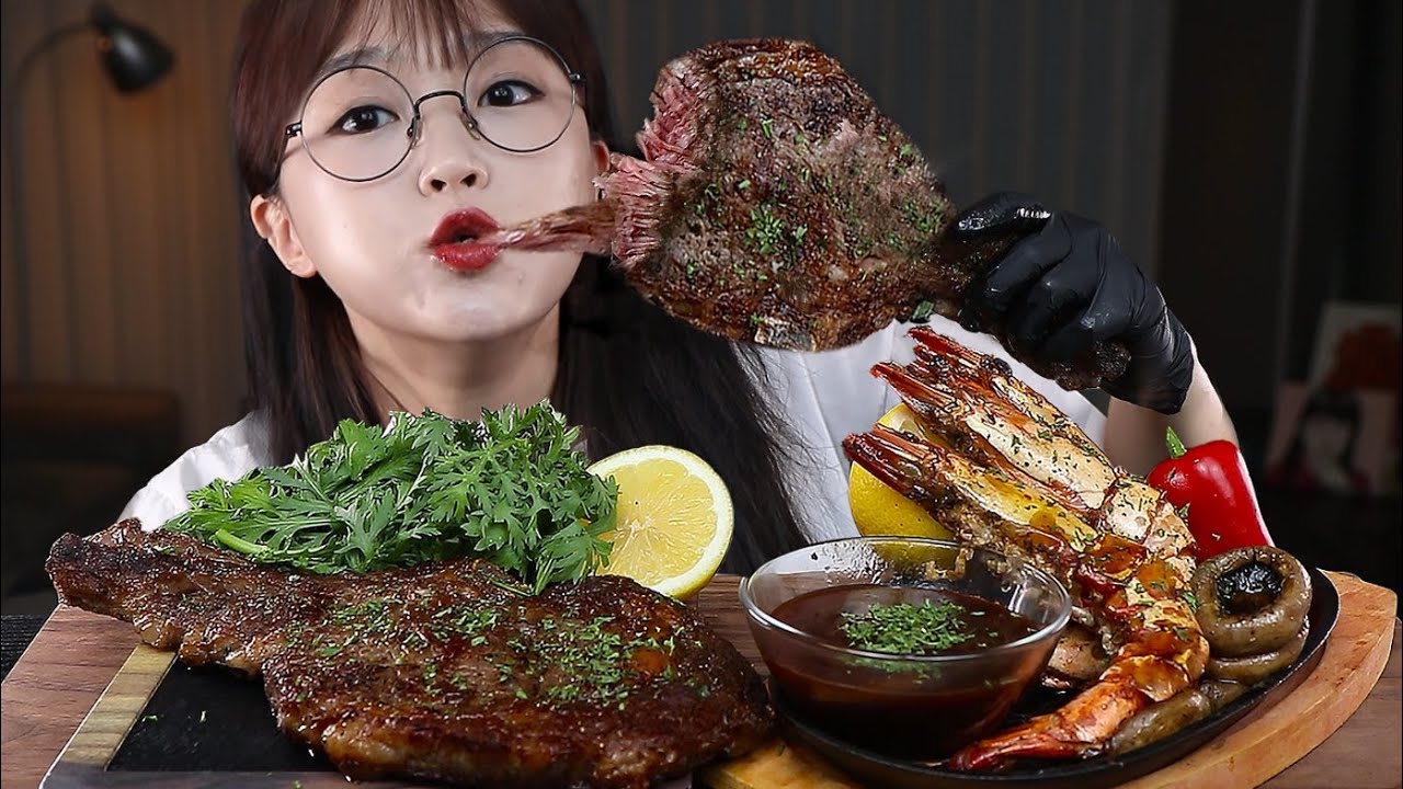 АСМР ЕДА Стейк из говядины и Креветки на гриле🥩🦐 | MUKBANG