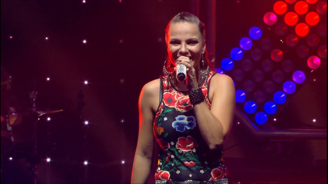 Péter Szabó Szilvia - Hiszed-e még? | LIVE (Raktárkoncert, 2020)