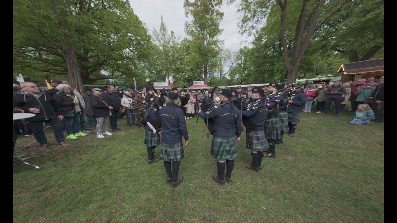 Band Performance - Owl Town Pipe and Drum Band - Highland Gathering Peine 2025