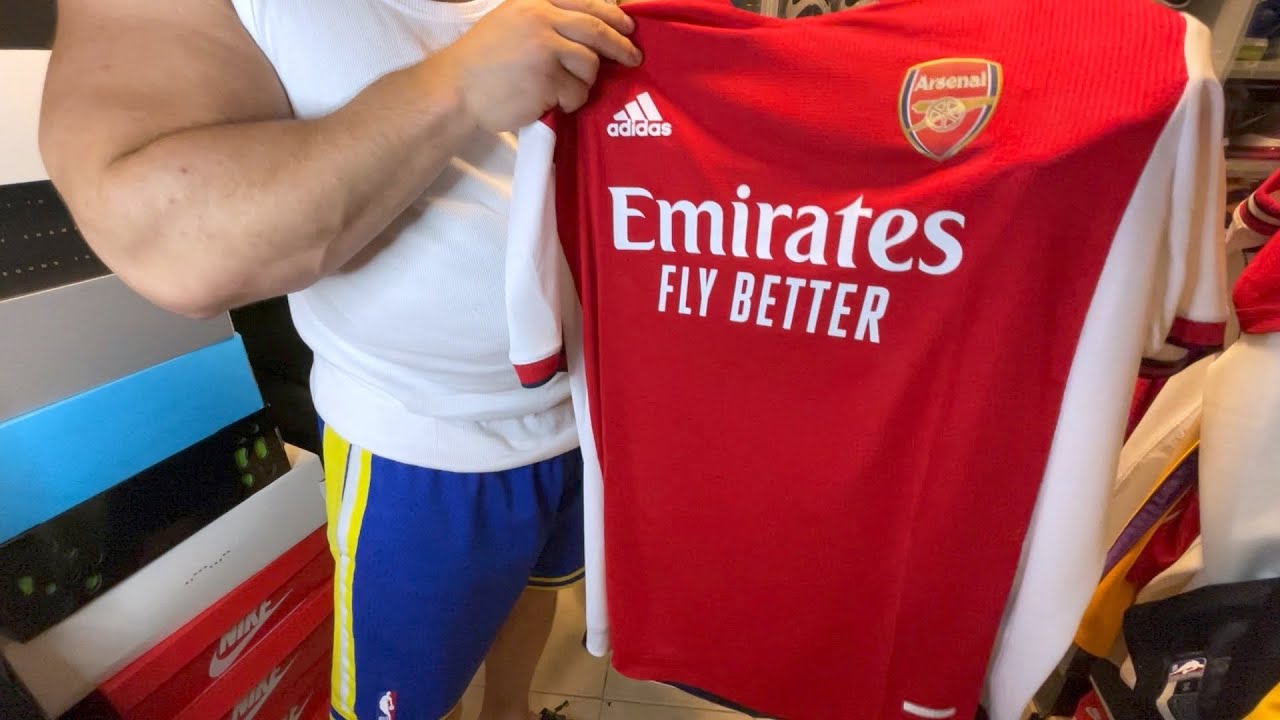 Adidas Authentic Arsenal 2021/22 Jersey