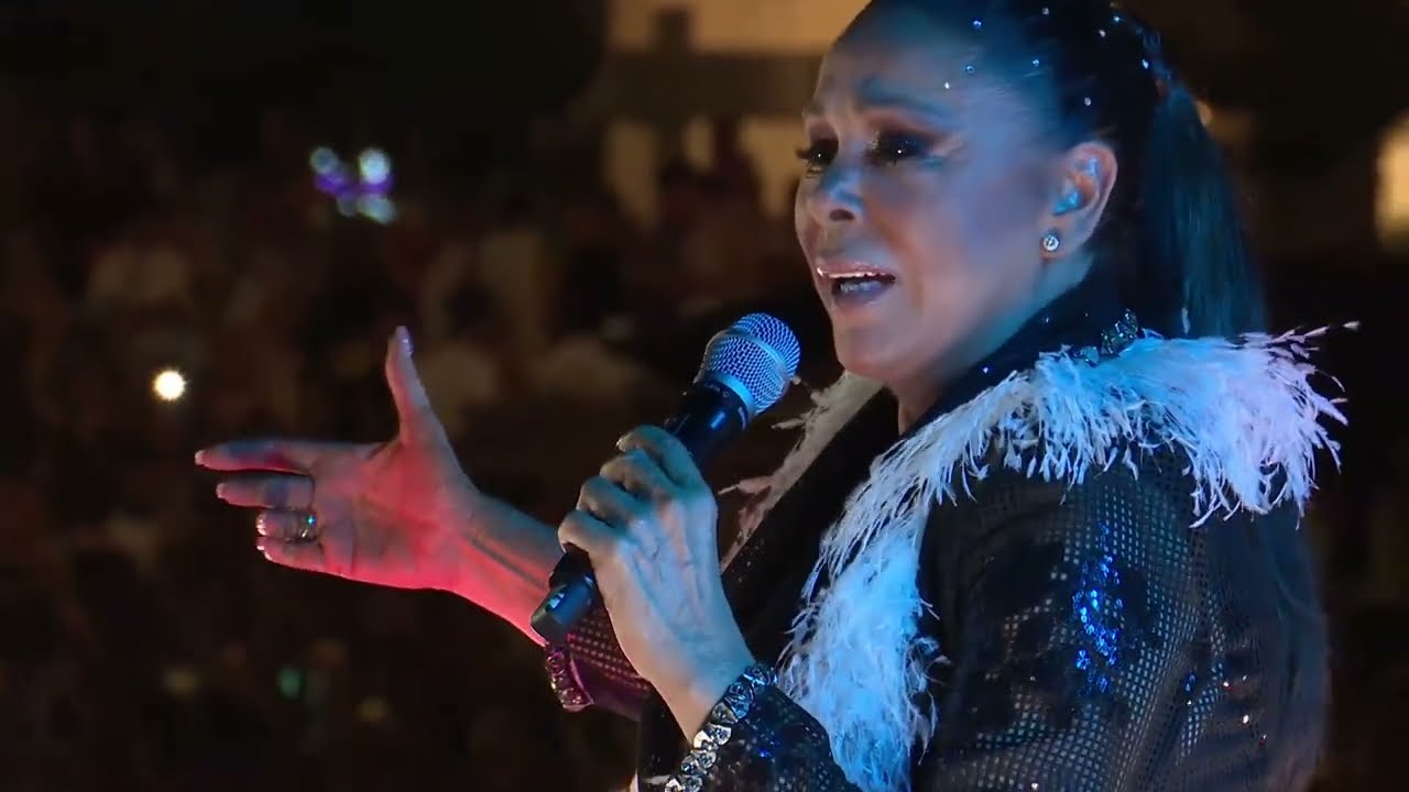 ISABEL PANTOJA RECIBE EL PREMIO A MR GAY ESPAÑA 2022