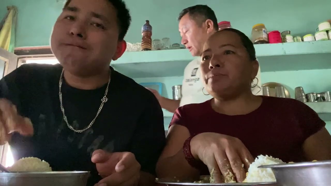 Local style ma khana AAMA XORA Gauley vlog 😆👩‍🍳🤼 EPISODE 59😊