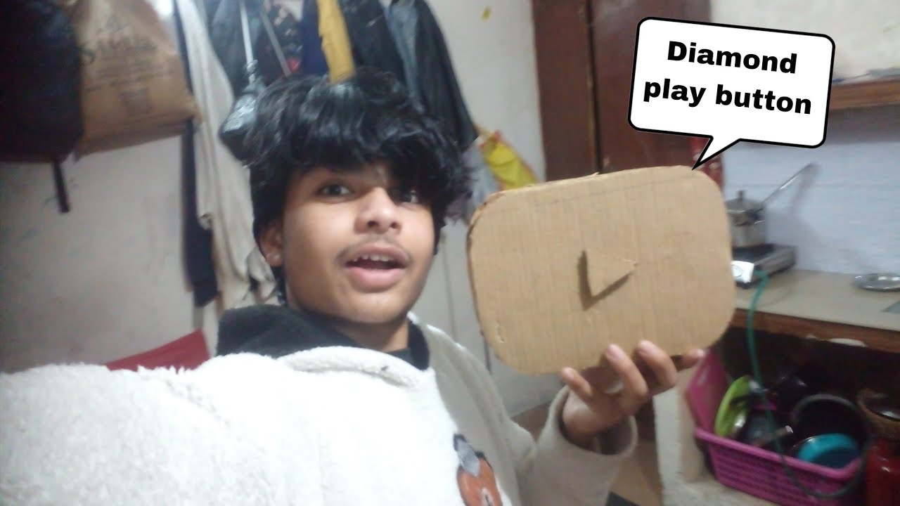 Main Diamond play button Banane ja raha hun😂