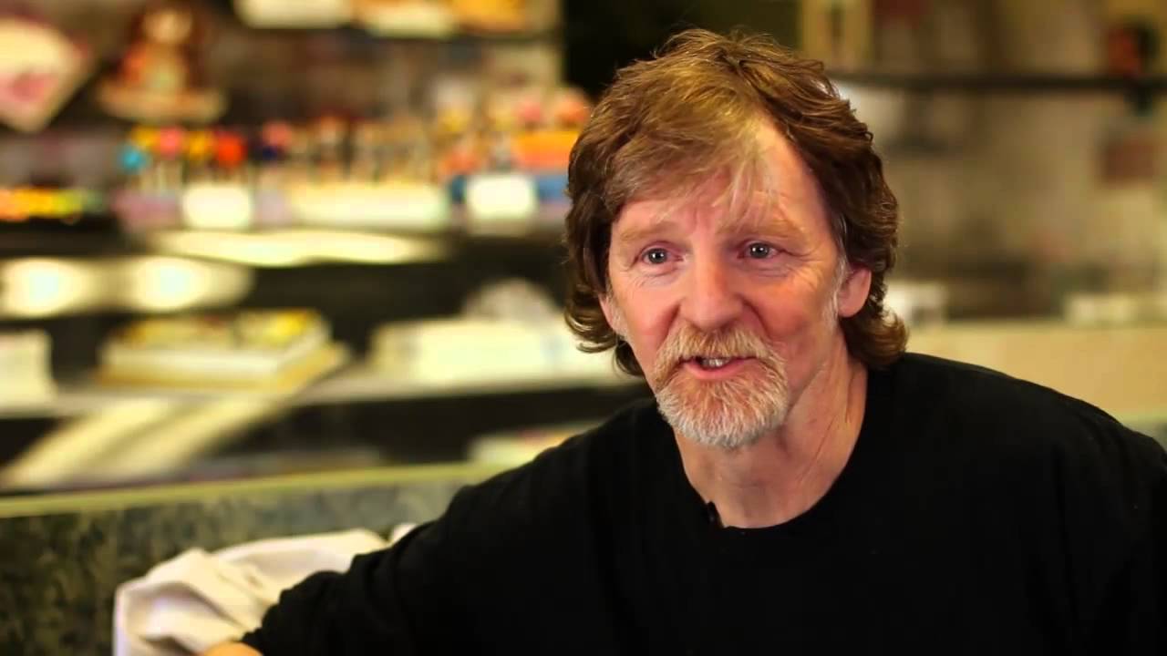 Crumbling Freedom: Cake Artist Sent to 'Reeducation'
