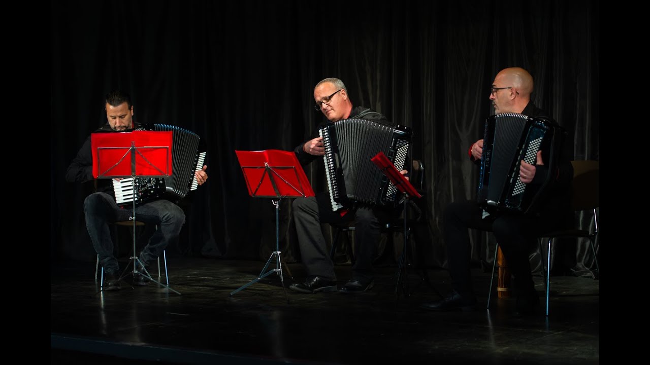 Best Piazzolla songs played by accordion trio - fisarmoniche - Oblivion Libertango Adiós Nonino
