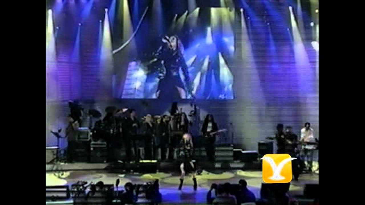 Paulina Rubio, Ese hombre es mío, Festival de Viña 2000