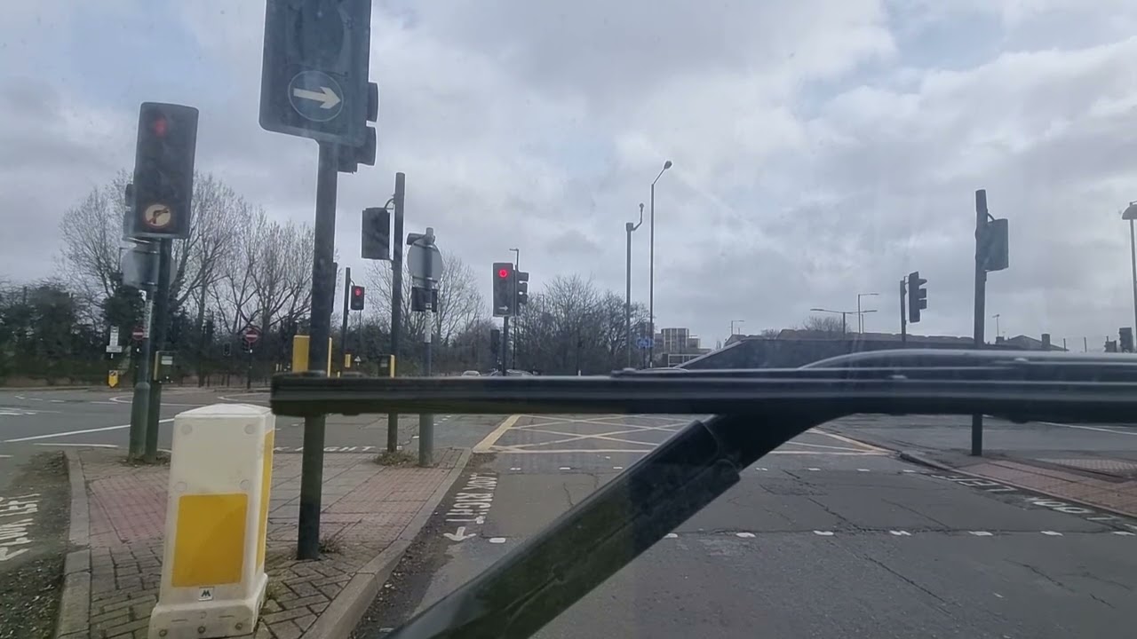 FULL JOURNEY | E5: Perivale Tesco to Southall, Toplocks Estate | Abellio 8154 (YX16OFB)