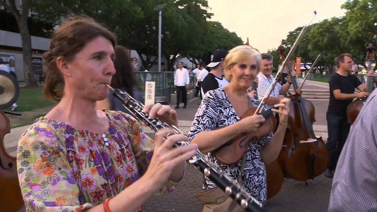 Building Bolero -- Queensland Symphony Orchestra Moves to South Bank